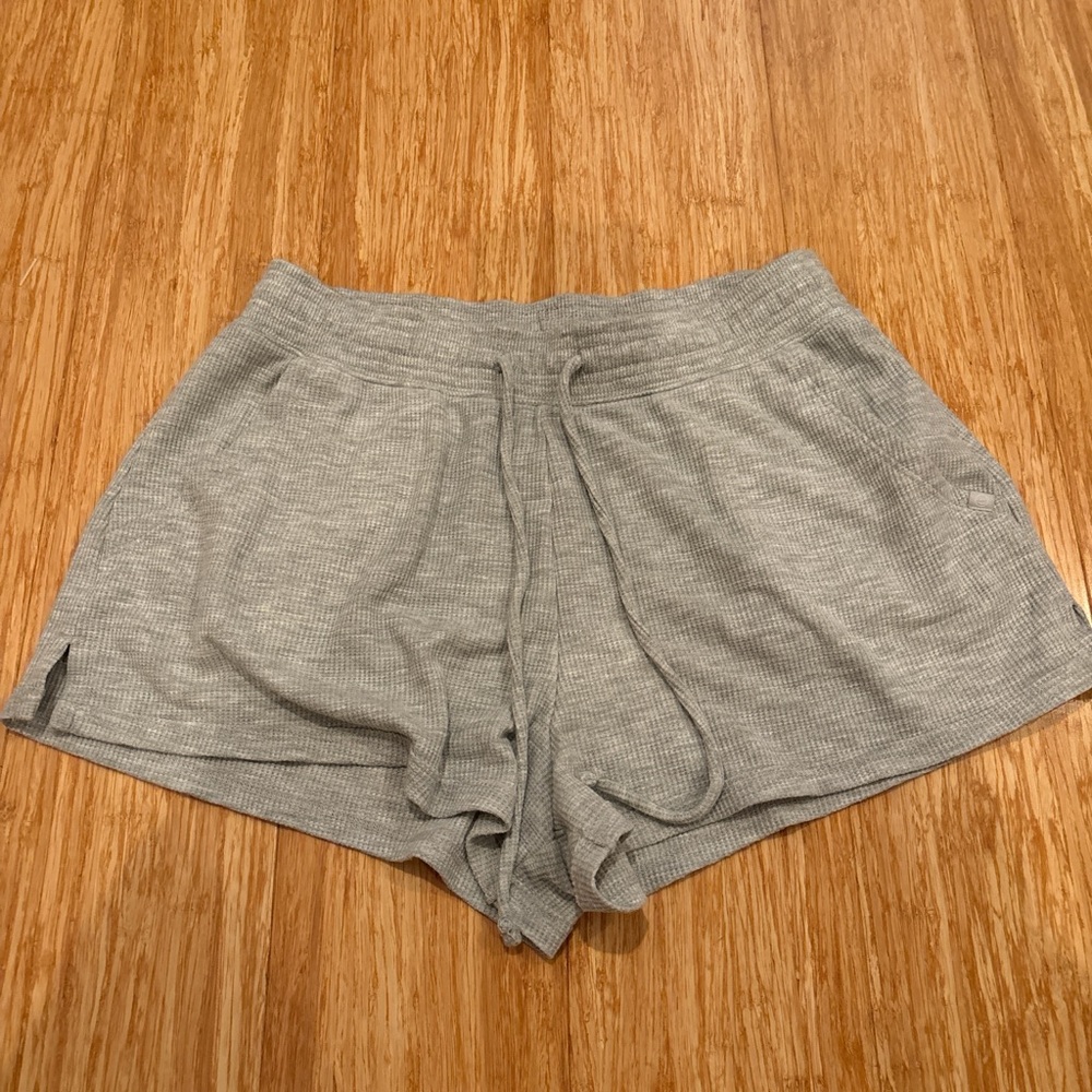 Hollister Gilly Hicks Gray Women's Casual Shorts
